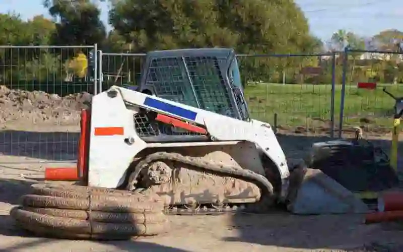 Minilader – kompakte Maschine zum Laden