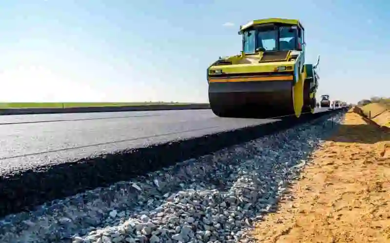 Straßenwalze zur Verdichtung